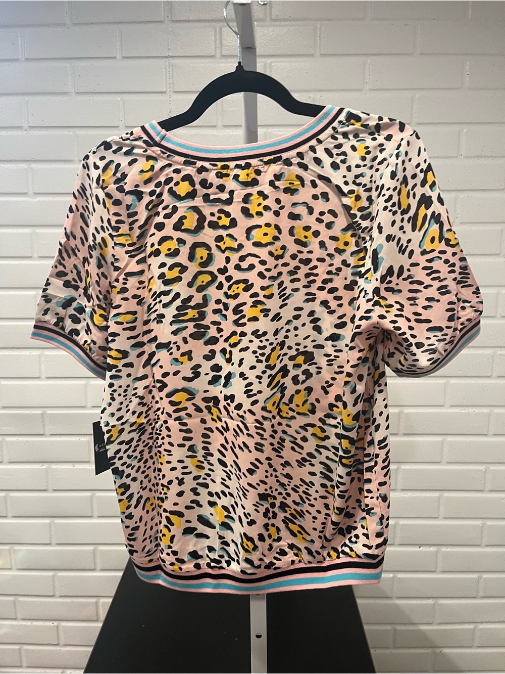 NWT A.Z.I Striped-Trim Pink Animal Print Short Sleeve Top - Picture 7 of 7
